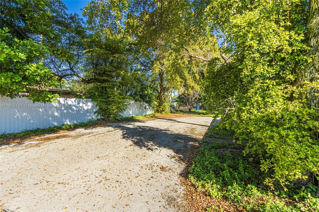 En Venta: $849,770 (0 camas, 0 baños, 0 Pies cuadrados)