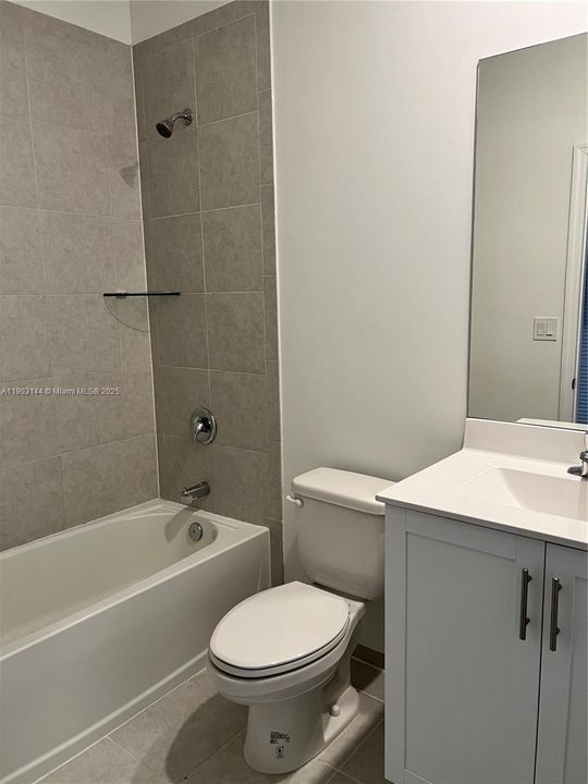 出租: $2,800 (3 贝兹, 2 浴室, 1335 平方英尺)