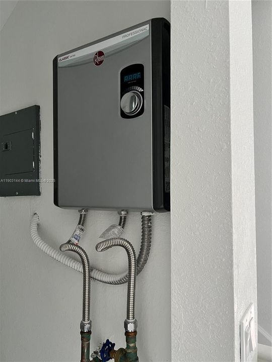 出租: $2,800 (3 贝兹, 2 浴室, 1335 平方英尺)