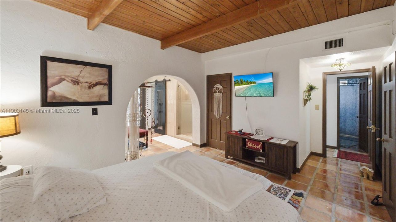 На продажу: $1,700,000 (5 спален, 4 ванн, 3224 Квадратных фут)