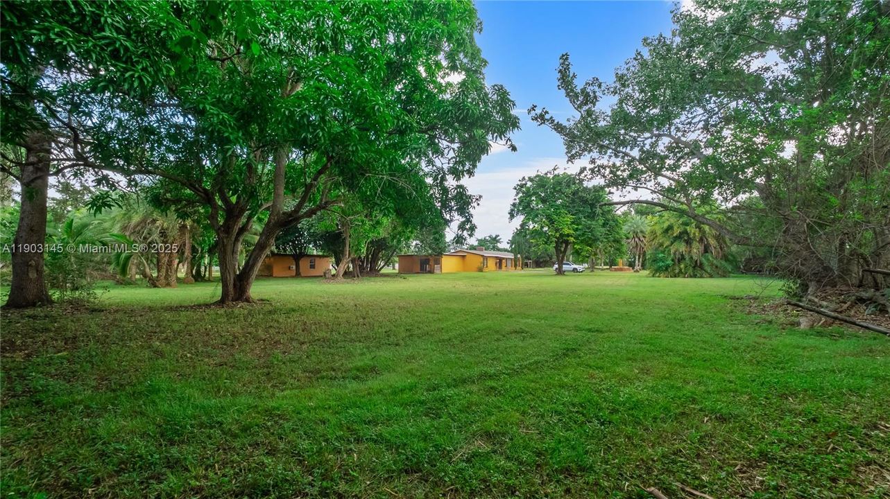 На продажу: $1,700,000 (5 спален, 4 ванн, 3224 Квадратных фут)