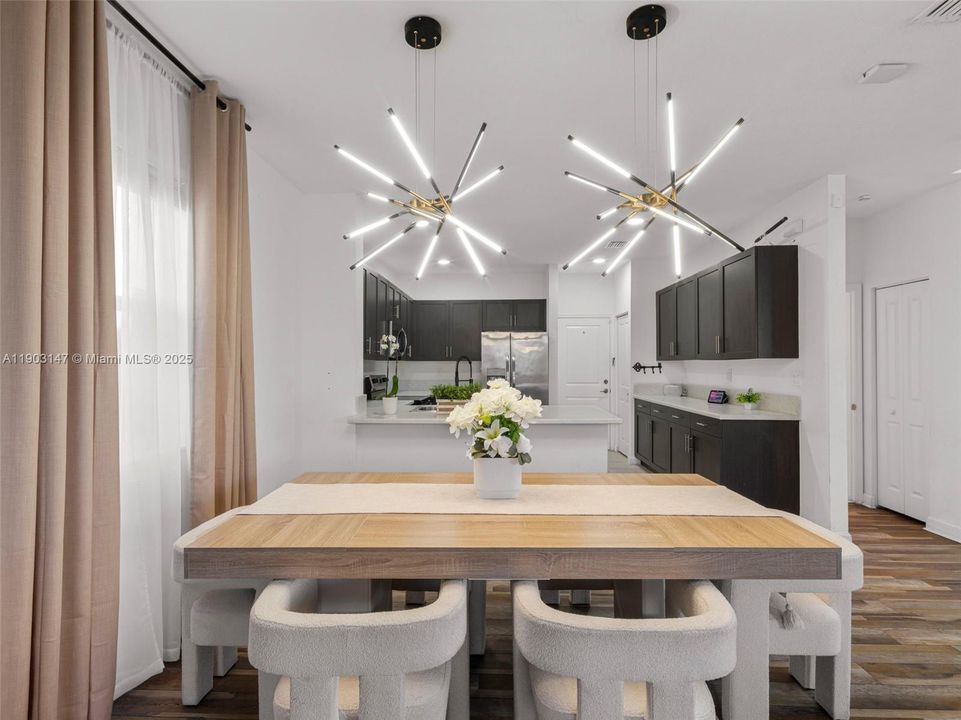 For Rent: $4,200 (3 beds, 2 baths, 2024 Square Feet)