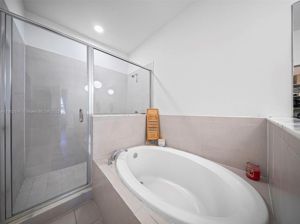 For Rent: $4,200 (3 beds, 2 baths, 2024 Square Feet)