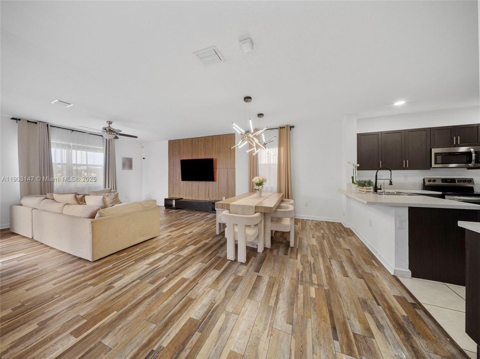 For Rent: $4,200 (3 beds, 2 baths, 2024 Square Feet)