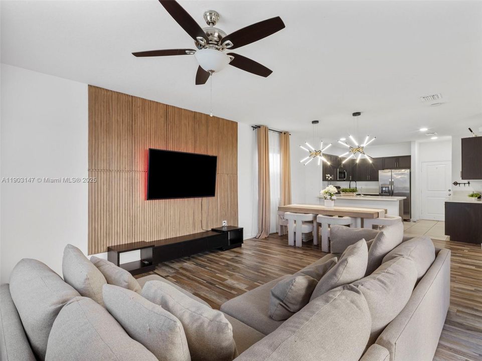 For Rent: $4,200 (3 beds, 2 baths, 2024 Square Feet)