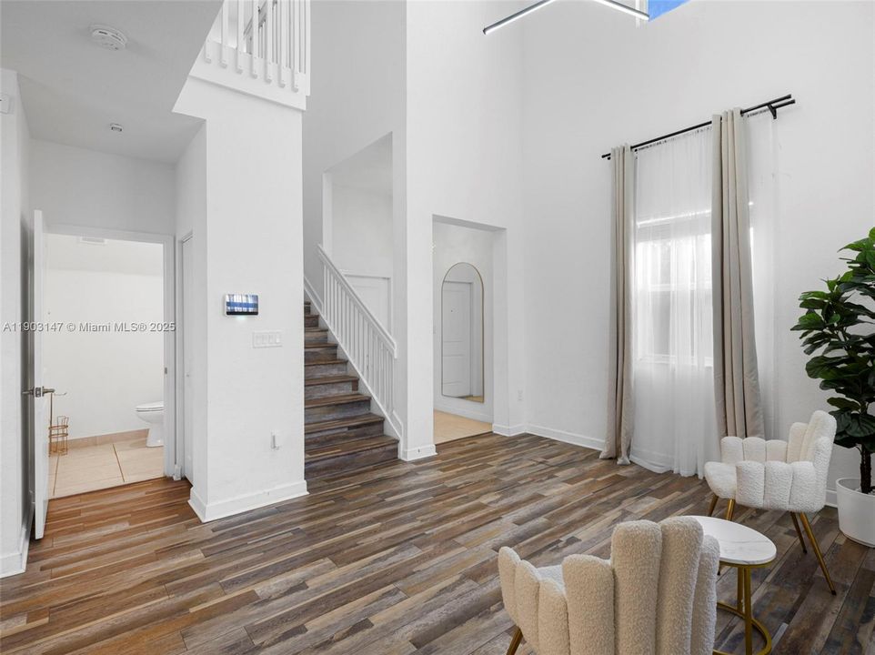 For Rent: $4,200 (3 beds, 2 baths, 2024 Square Feet)