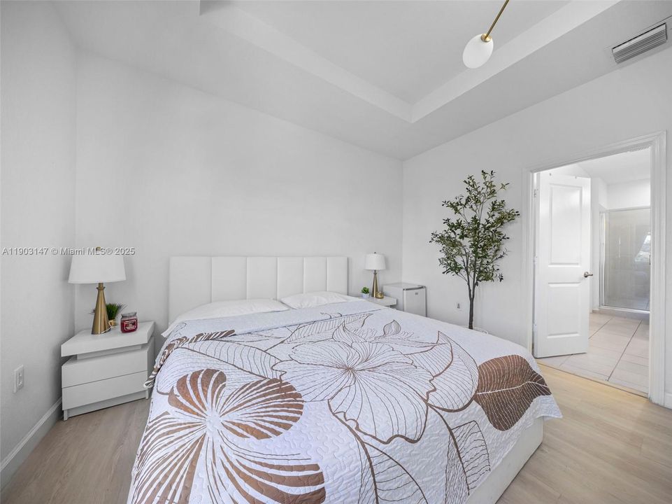 For Rent: $4,200 (3 beds, 2 baths, 2024 Square Feet)