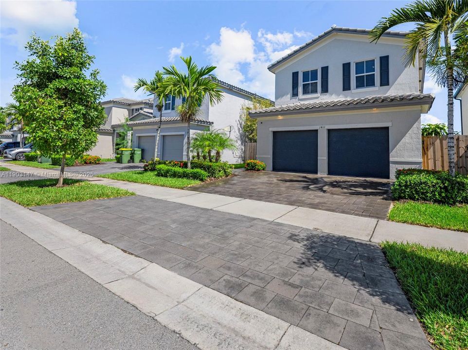 For Rent: $4,200 (3 beds, 2 baths, 2024 Square Feet)