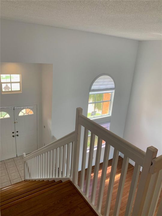 For Rent: $3,600 (3 beds, 2 baths, 2251 Square Feet)