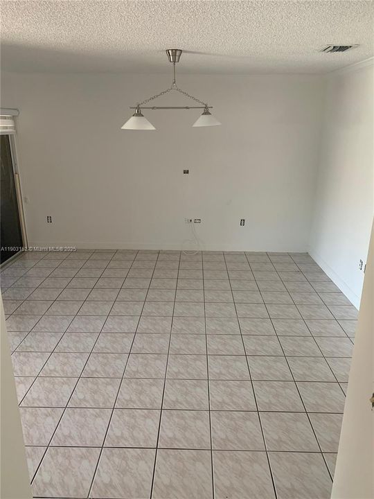 For Rent: $3,600 (3 beds, 2 baths, 2251 Square Feet)