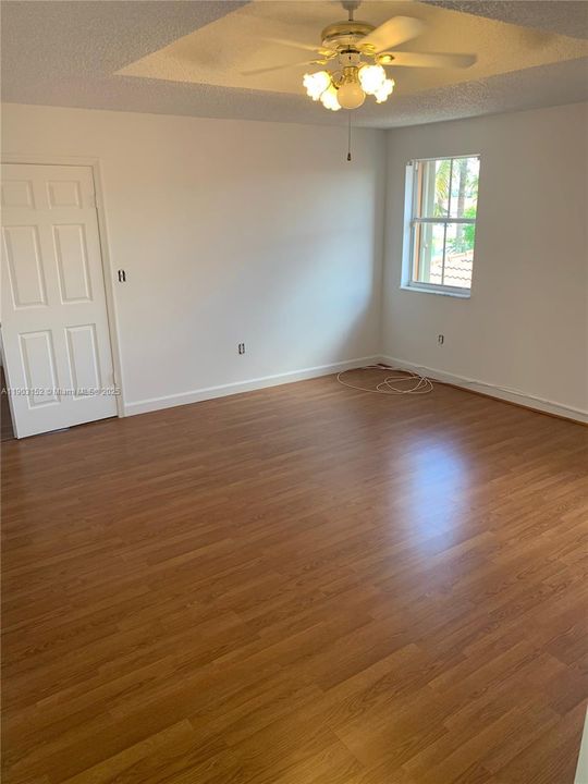 For Rent: $3,600 (3 beds, 2 baths, 2251 Square Feet)