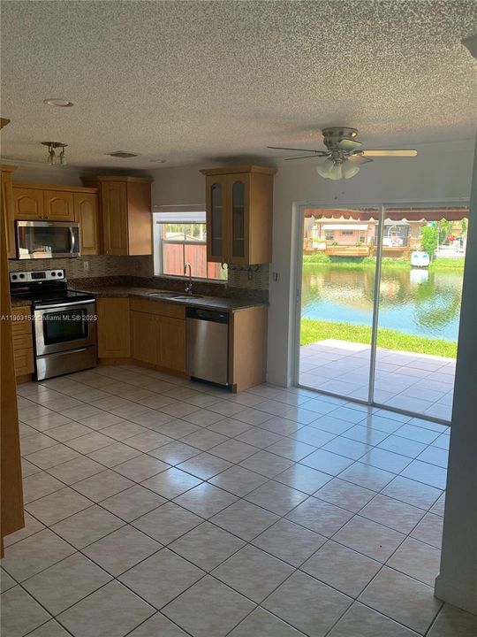 For Rent: $3,600 (3 beds, 2 baths, 2251 Square Feet)