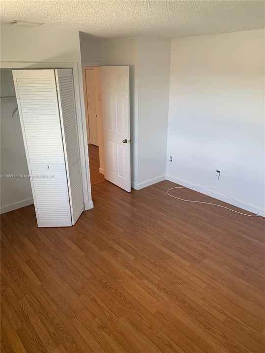 For Rent: $3,600 (3 beds, 2 baths, 2251 Square Feet)