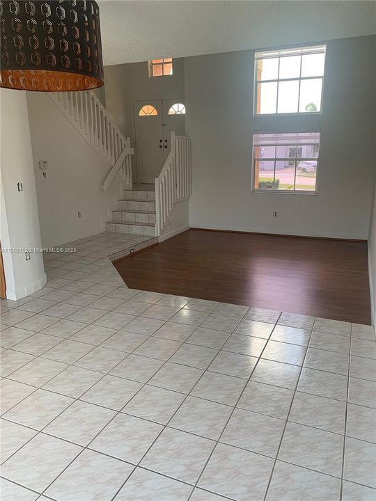 For Rent: $3,600 (3 beds, 2 baths, 2251 Square Feet)