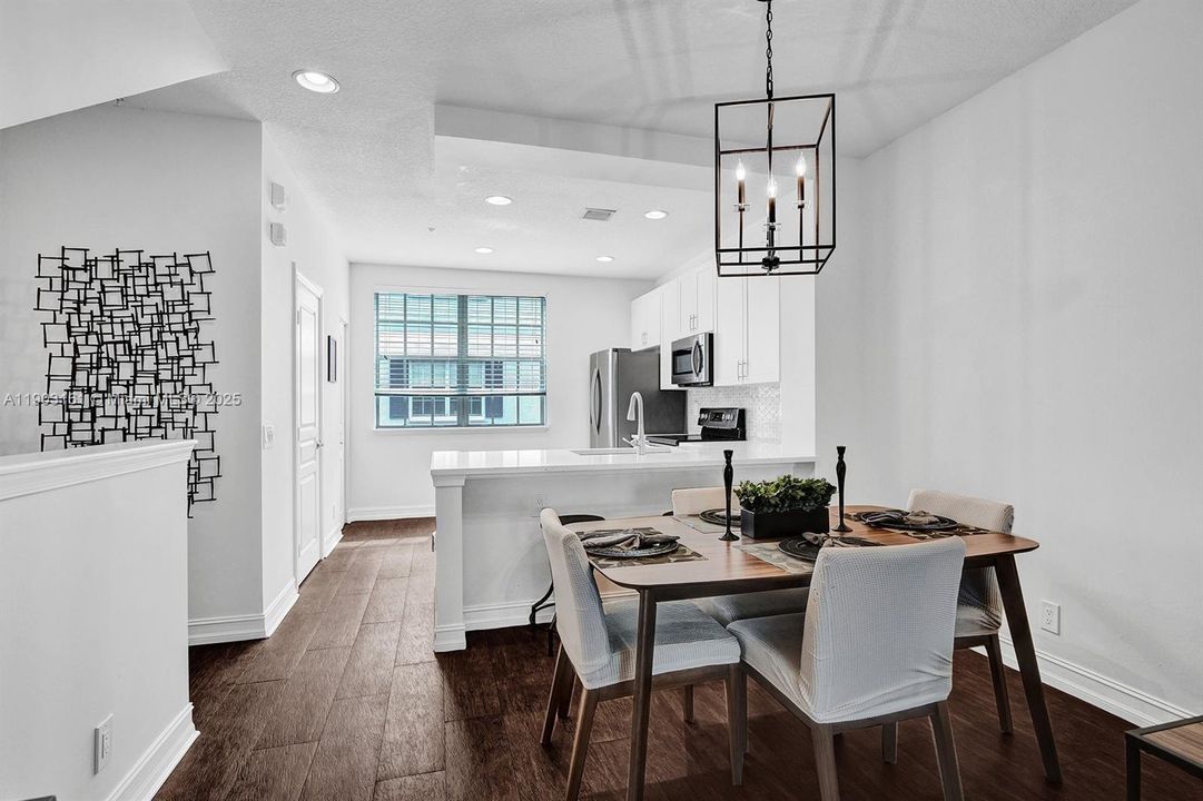 For Rent: $3,300 (2 beds, 2 baths, 1692 Square Feet)