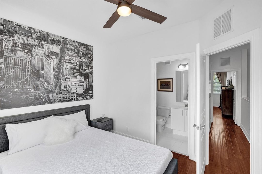 For Rent: $3,300 (2 beds, 2 baths, 1692 Square Feet)