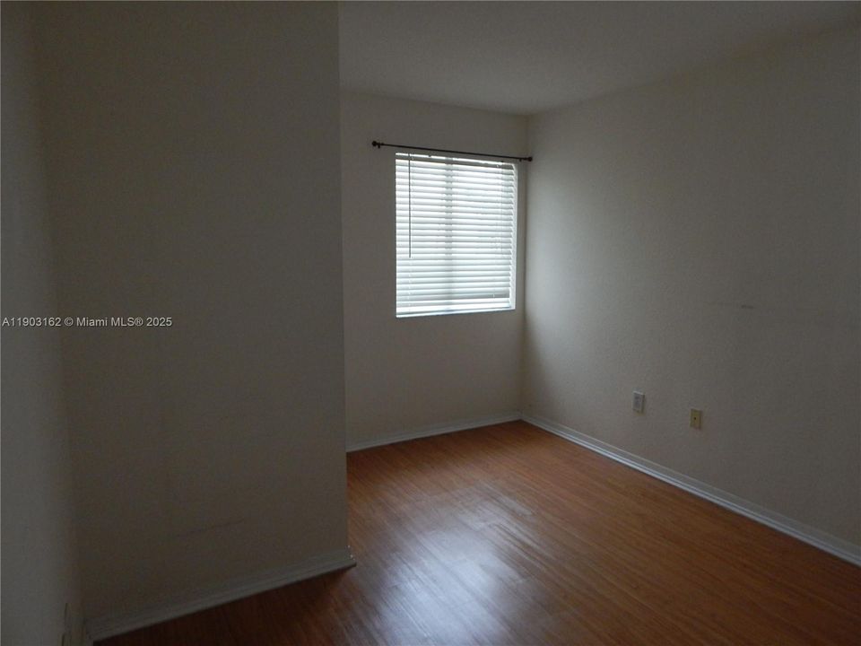 最近租的: $3,000 (3 贝兹, 2 浴室, 1566 平方英尺)