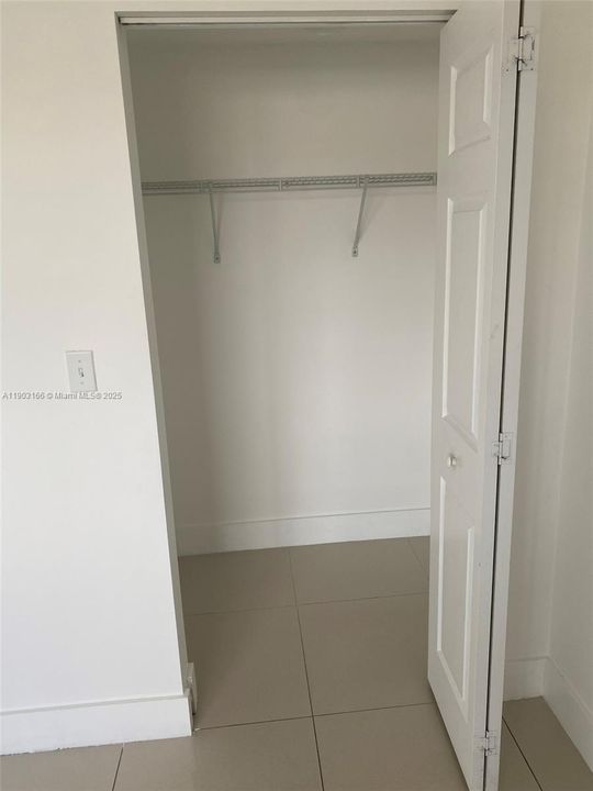 Recently Rented: $2,200 (2 beds, 1 baths, 802 Square Feet)