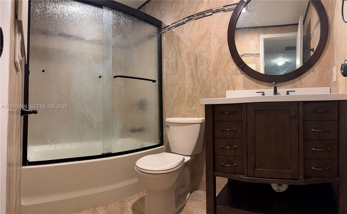 For Rent: $2,900 (3 beds, 2 baths, 1440 Square Feet)