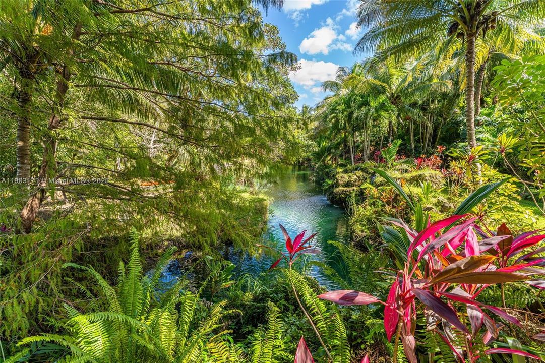 待售: $17,499,999 (3 贝兹, 3 浴室, 2564 平方英尺)