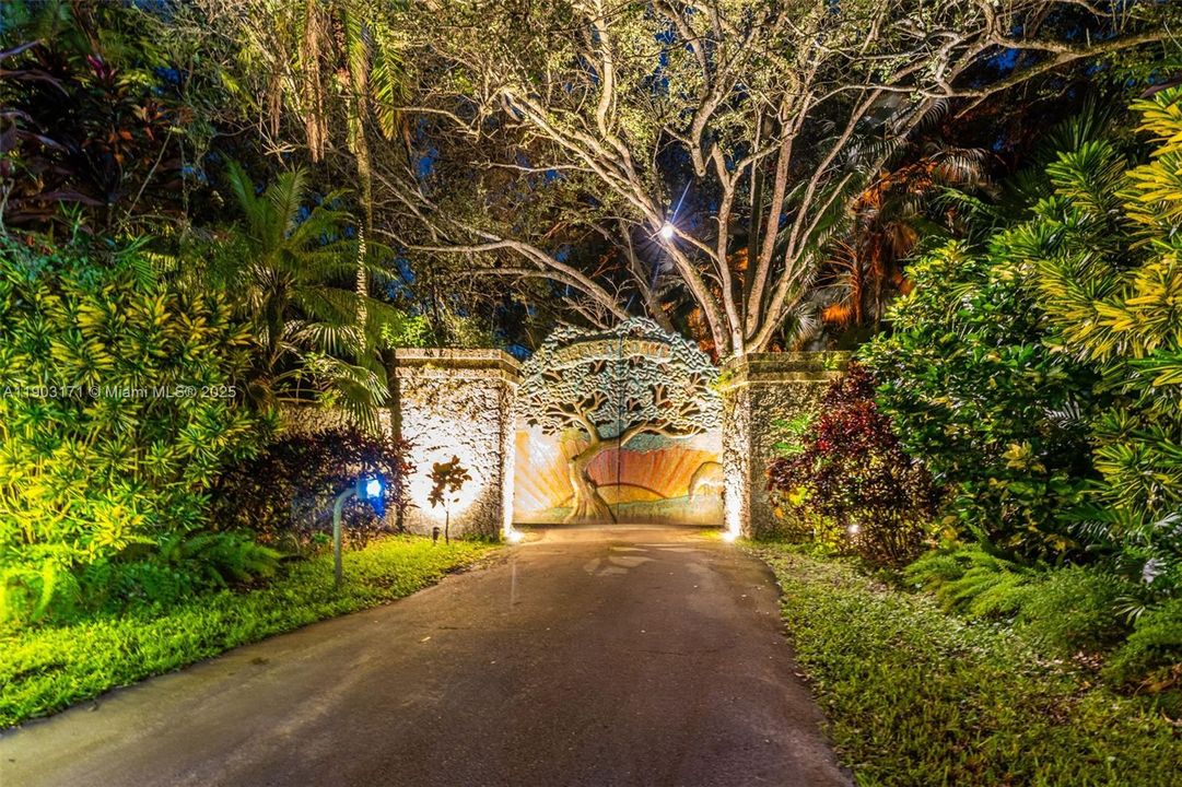 待售: $17,499,999 (3 贝兹, 3 浴室, 2564 平方英尺)