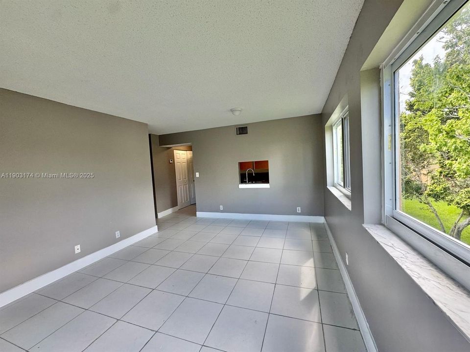 For Rent: $1,950 (2 beds, 2 baths, 0 Square Feet)