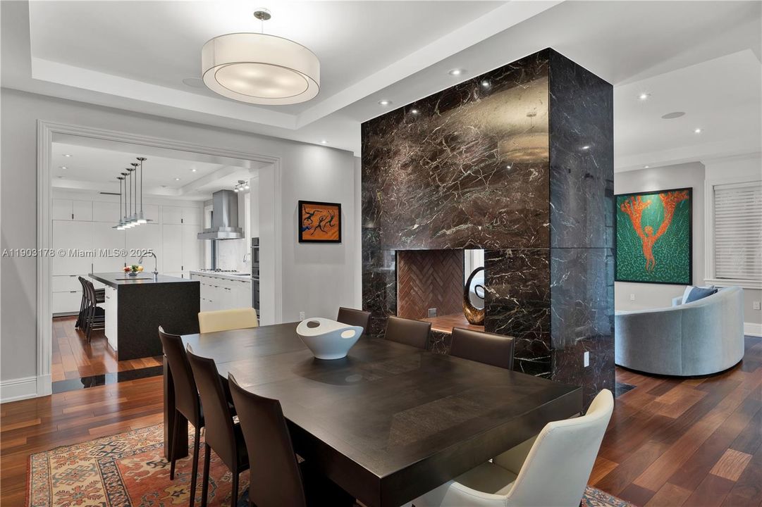 Active With Contract: $4,850,000 (4 beds, 5 baths, 4111 Square Feet)