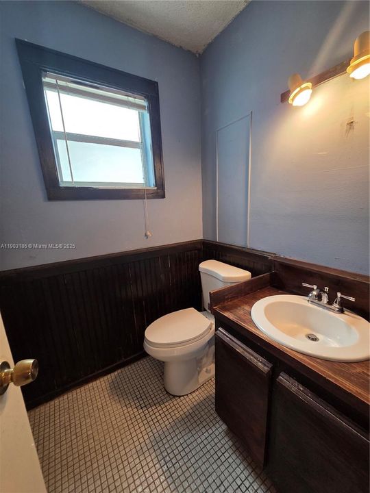 Guest bathroom