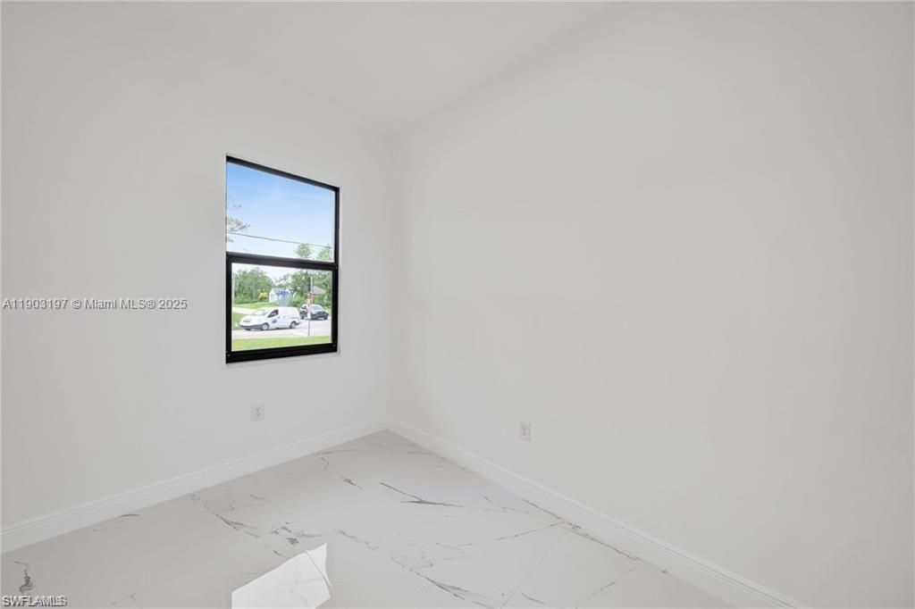 В аренду: $2,300 (3 спален, 2 ванн, 1491 Квадратных фут)