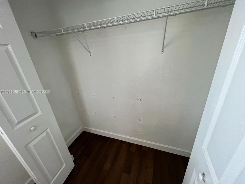 For Rent: $3,400 (3 beds, 2 baths, 1511 Square Feet)