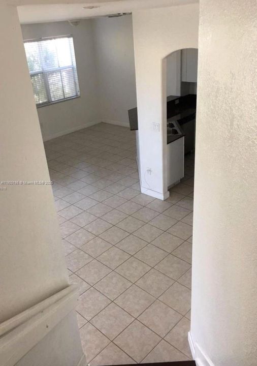 For Rent: $3,400 (3 beds, 2 baths, 1511 Square Feet)
