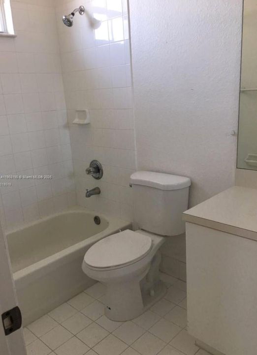 For Rent: $3,400 (3 beds, 2 baths, 1511 Square Feet)