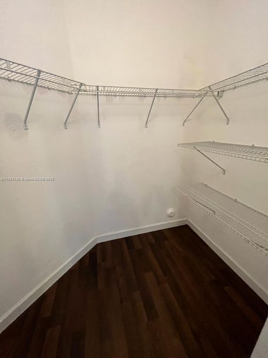 For Rent: $3,400 (3 beds, 2 baths, 1511 Square Feet)