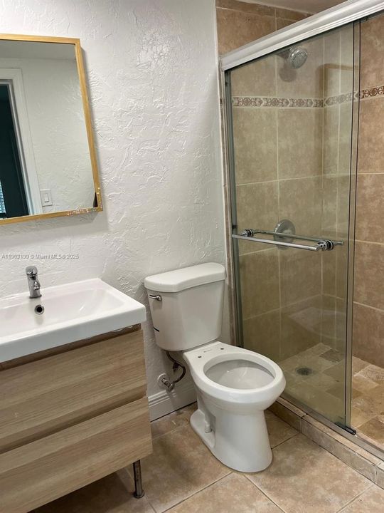 Recently Rented: $2,500 (2 beds, 2 baths, 1684 Square Feet)