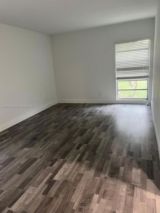 Recently Rented: $2,500 (2 beds, 2 baths, 1684 Square Feet)