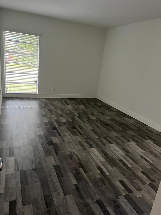 Recently Rented: $2,500 (2 beds, 2 baths, 1684 Square Feet)