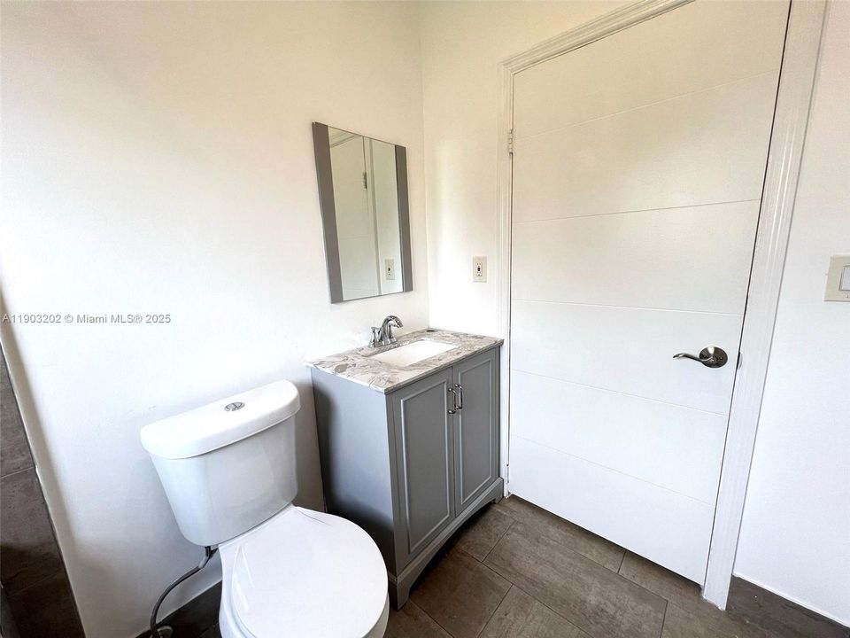 Active With Contract: $1,600 (2 beds, 1 baths, 0 Square Feet)