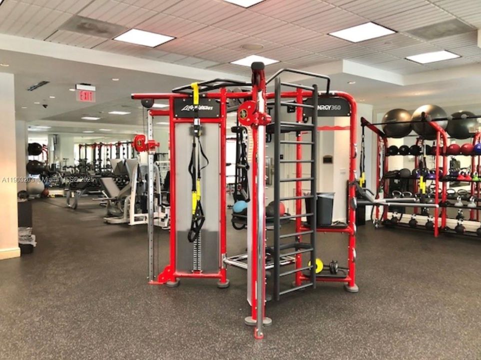 最近租的: $10,000 (3 贝兹, 3 浴室, 3082 平方英尺)