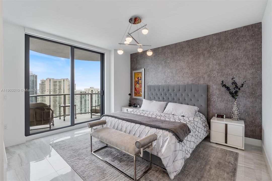 待售: $2,199,000 (3 贝兹, 2 浴室, 2191 平方英尺)