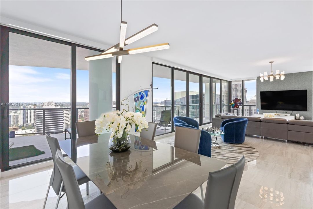 待售: $2,199,000 (3 贝兹, 2 浴室, 2191 平方英尺)