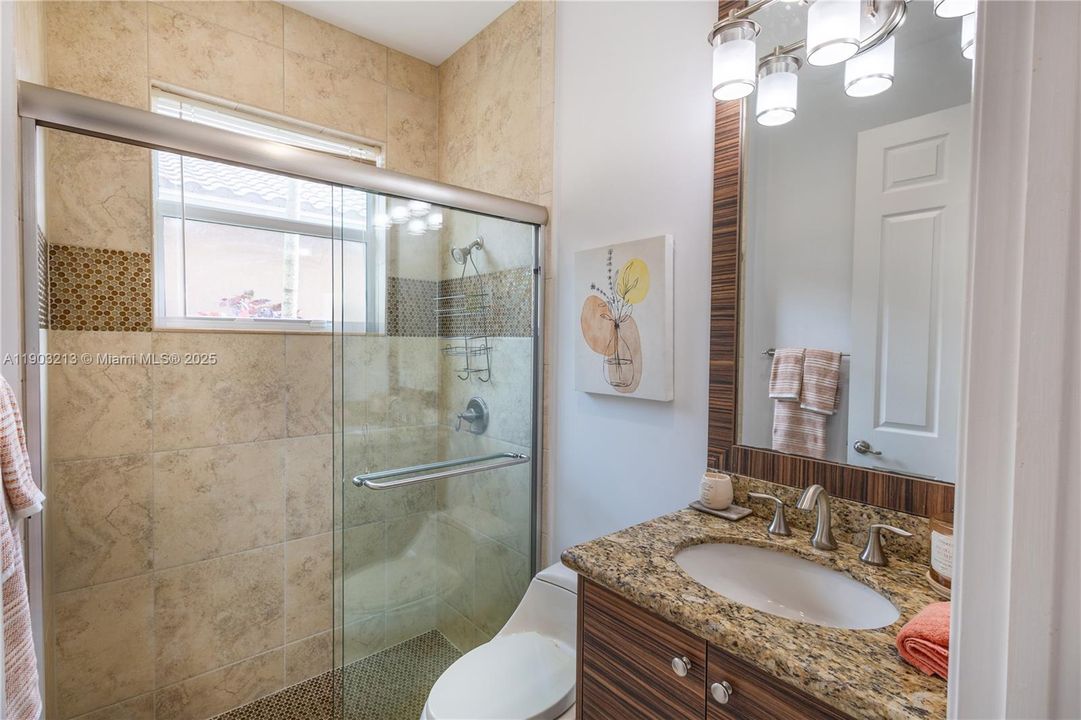 В аренду: $6,950 (5 спален, 4 ванн, 3230 Квадратных фут)