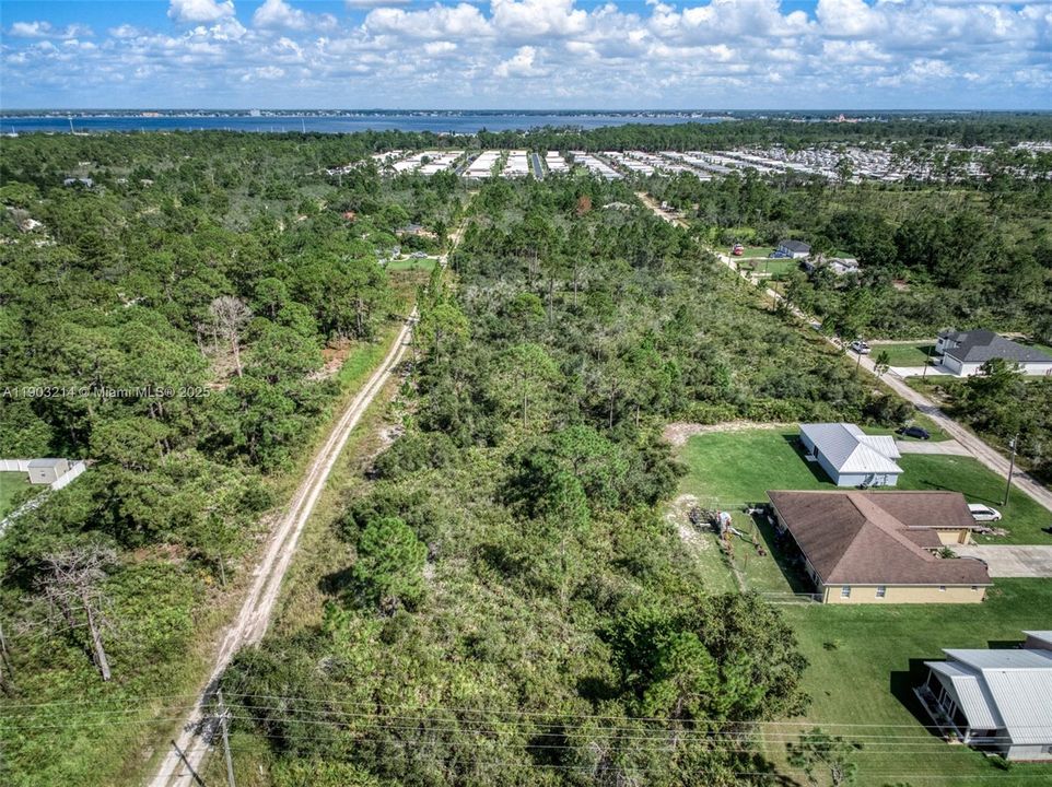 待售: $15,000 (0.23 acres)