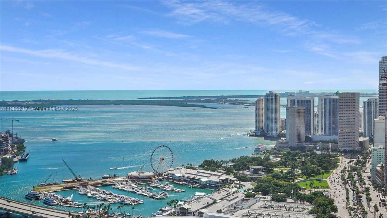 Recently Rented: $6,850 (2 beds, 2 baths, 1557 Square Feet)