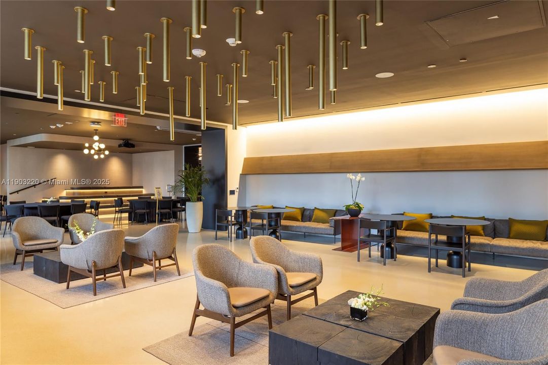 For Sale: $1,500,000 (3 beds, 3 baths, 1246 Square Feet)