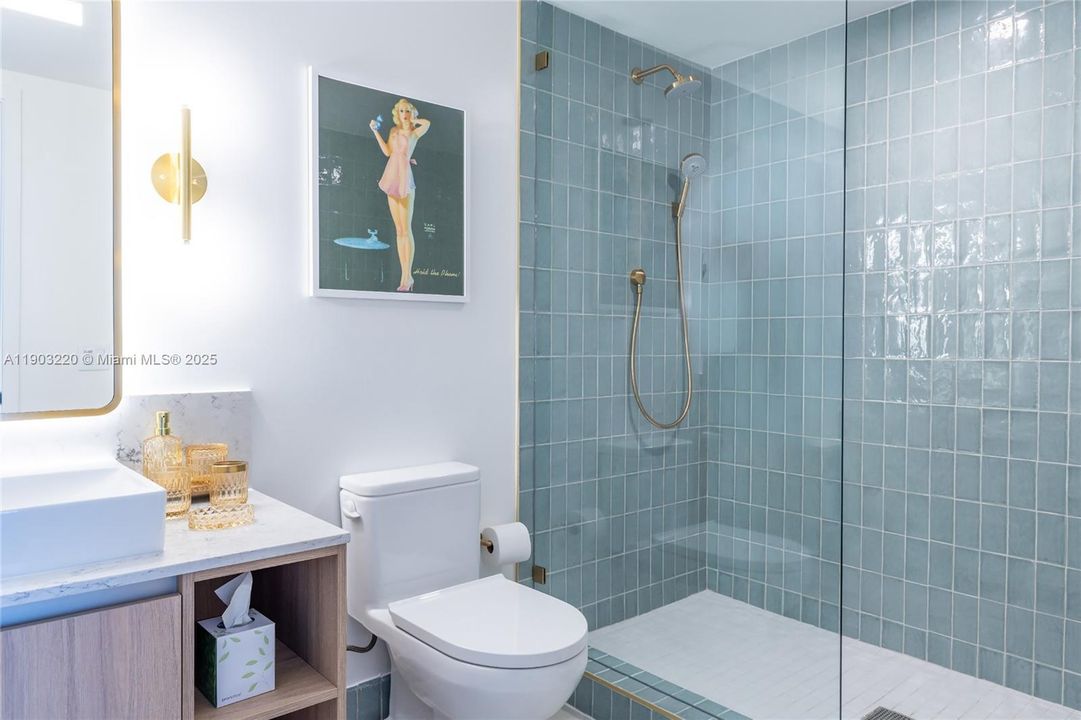 For Sale: $1,500,000 (3 beds, 3 baths, 1246 Square Feet)