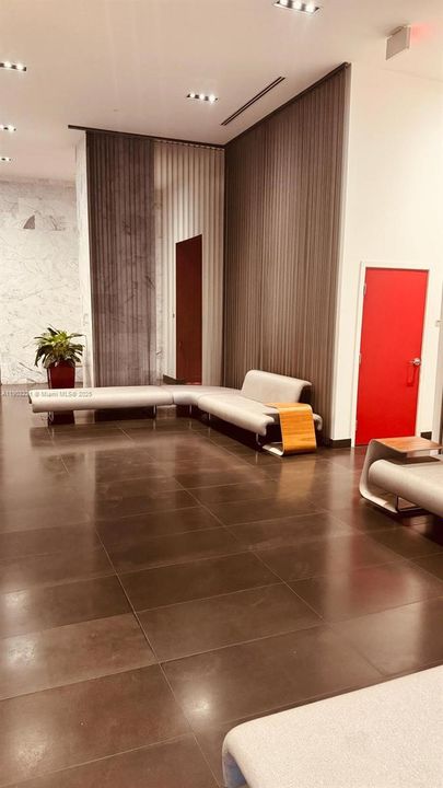 Recently Rented: $2,850 (1 beds, 1 baths, 865 Square Feet)