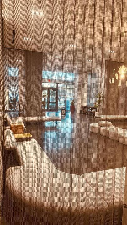 Recently Rented: $2,850 (1 beds, 1 baths, 865 Square Feet)