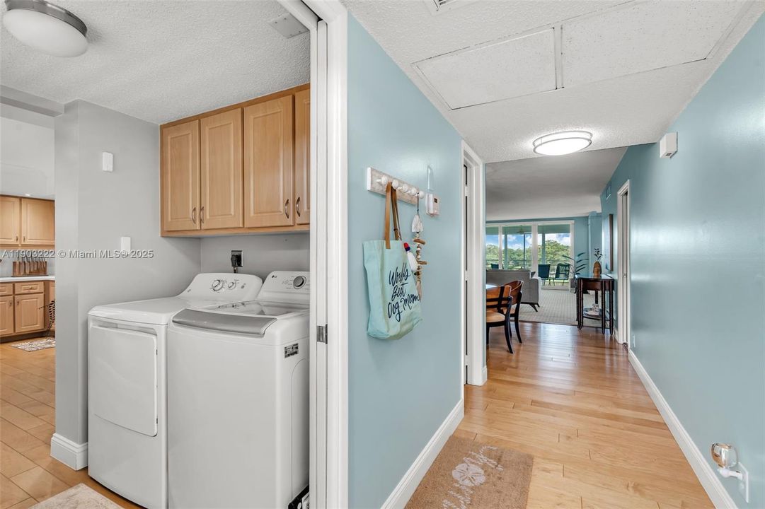 For Rent: $2,900 (2 beds, 2 baths, 1620 Square Feet)