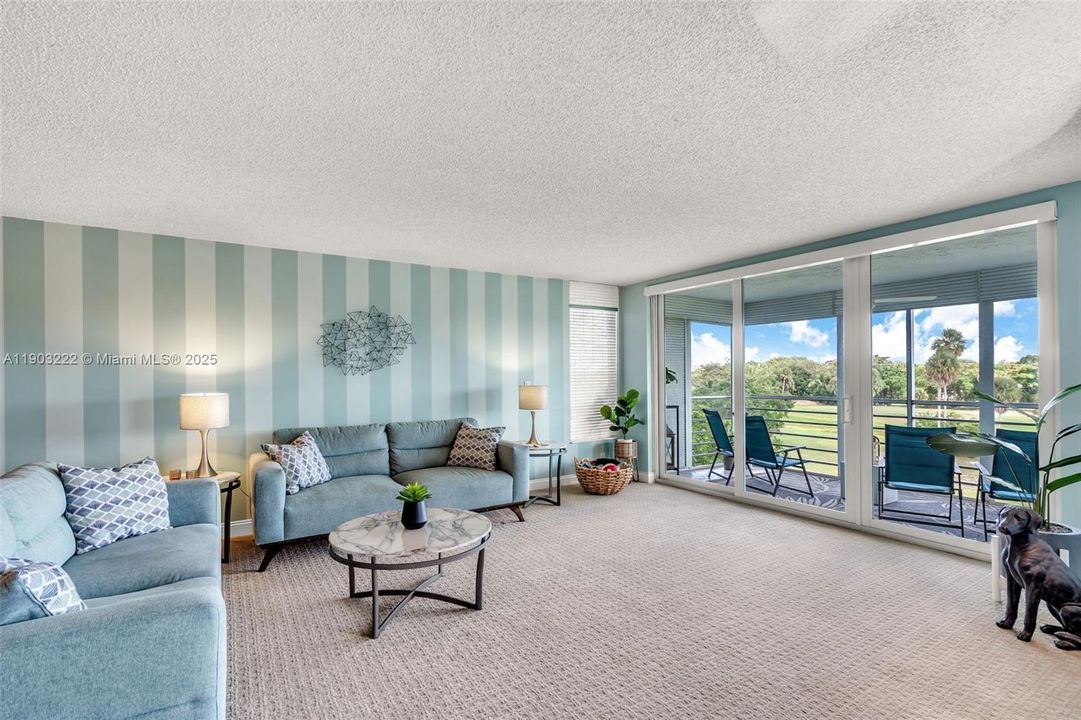 For Rent: $2,900 (2 beds, 2 baths, 1620 Square Feet)