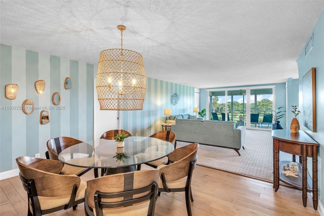 For Rent: $2,900 (2 beds, 2 baths, 1620 Square Feet)